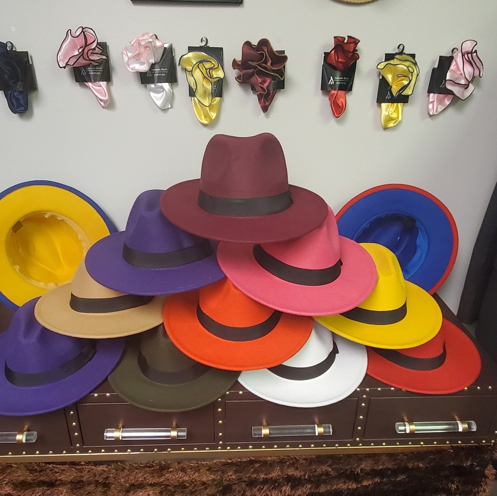 Unisex Luxurious Fedora Style Hat